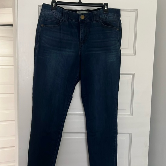 Democracy ankle skinny jeans. Size 14. Excellent condition. True to size. - Picture 3 of 6